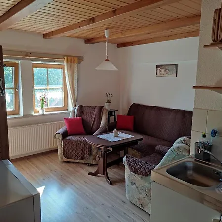 Apartment Hof- *
