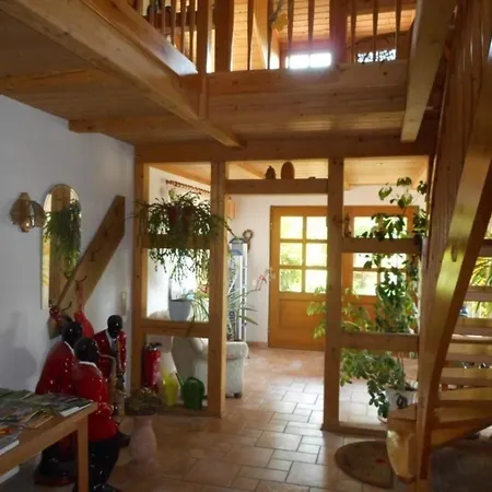 Hof- * Sundhausen